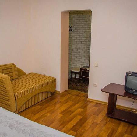 Apartment On Malaya Arnautskaya 21 Odesa Exterior photo